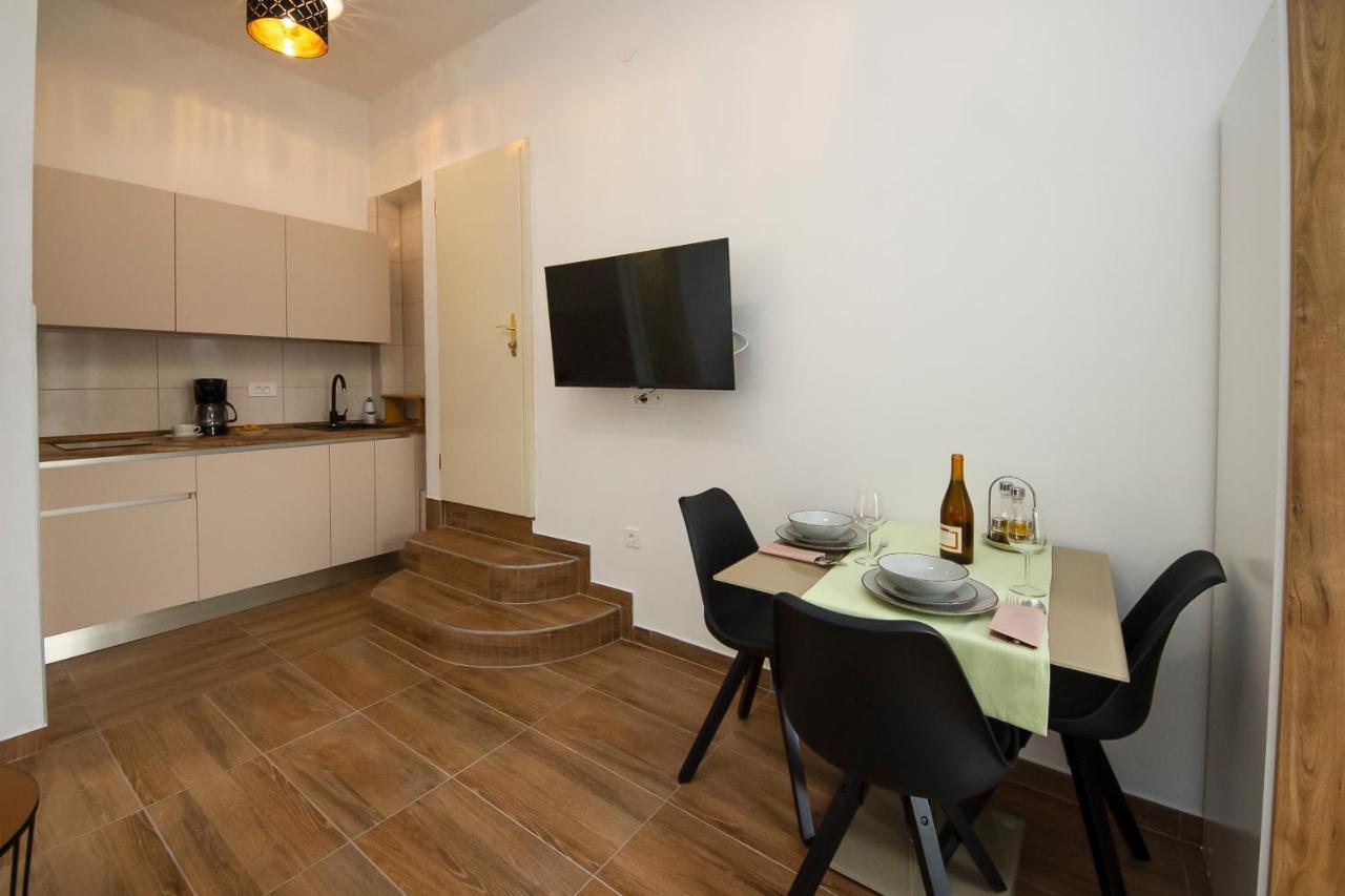 Apartments4You ヴォディツェ エクステリア 写真
