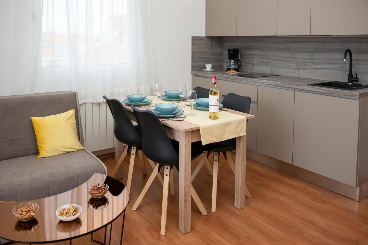 Apartments4You ヴォディツェ エクステリア 写真