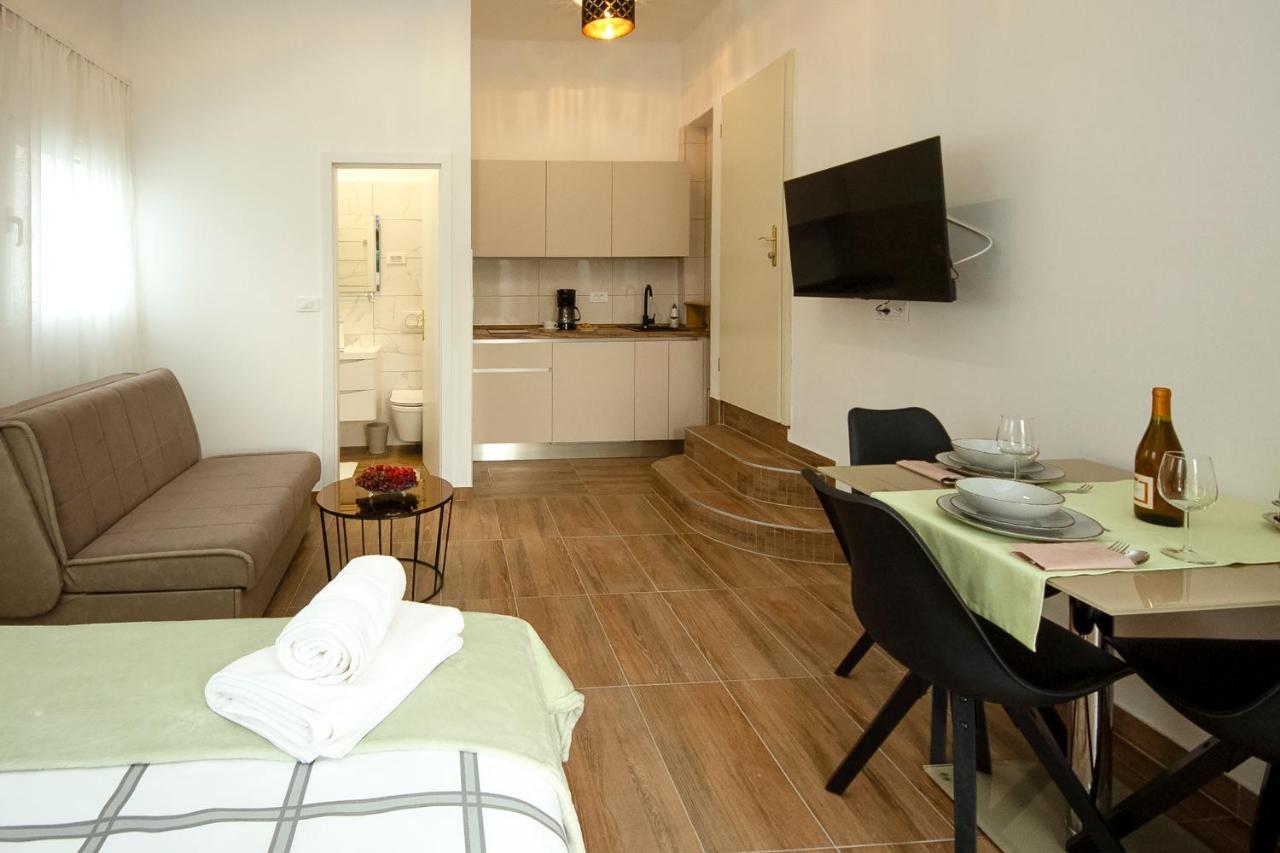 Apartments4You ヴォディツェ エクステリア 写真