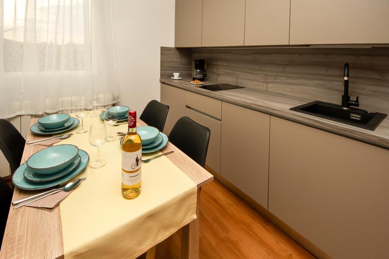 Apartments4You ヴォディツェ エクステリア 写真