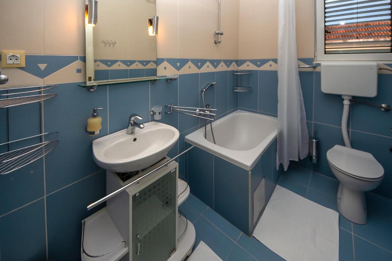 Apartments4You ヴォディツェ エクステリア 写真